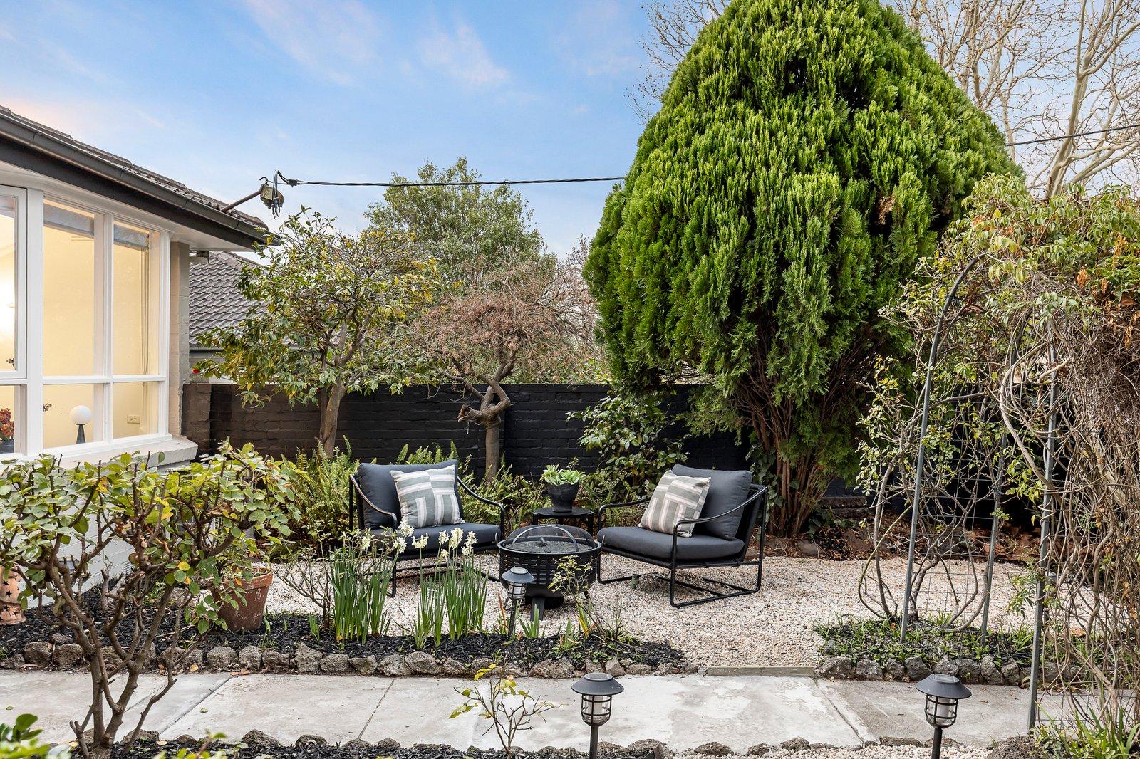 1/153 Finch Street, Glen Iris, 3146