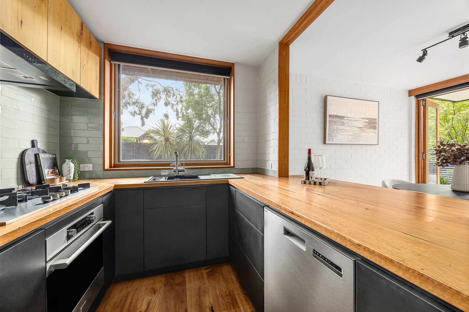 1/186 Brougham Street, Kew, 3101
