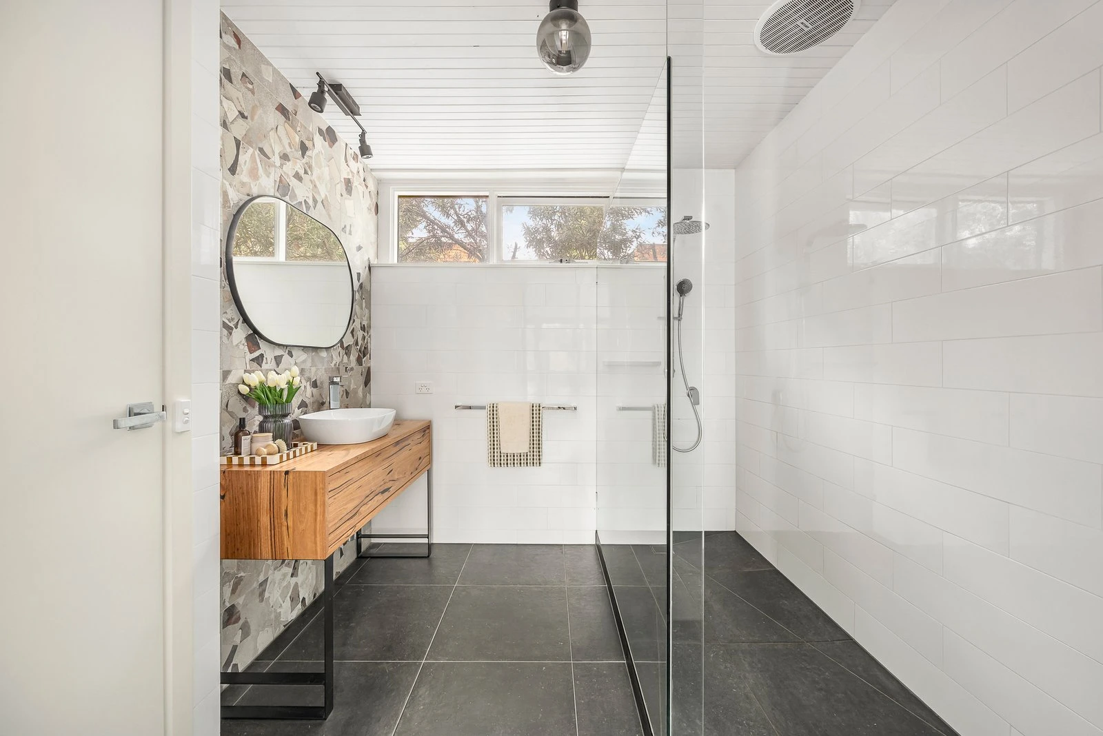 1/186 Brougham Street, Kew, 3101