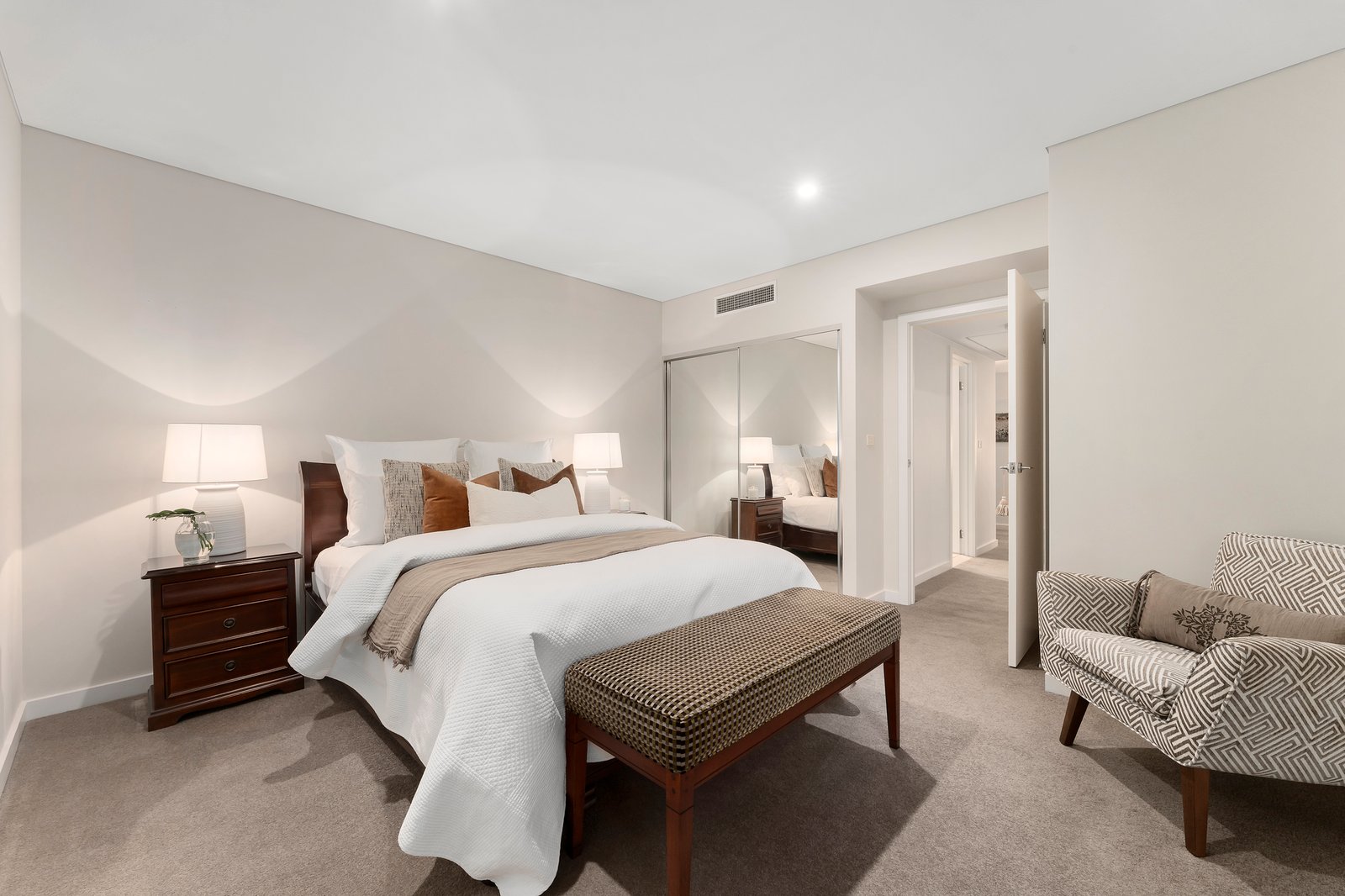 1/188 Canterbury Road, Canterbury, 3126