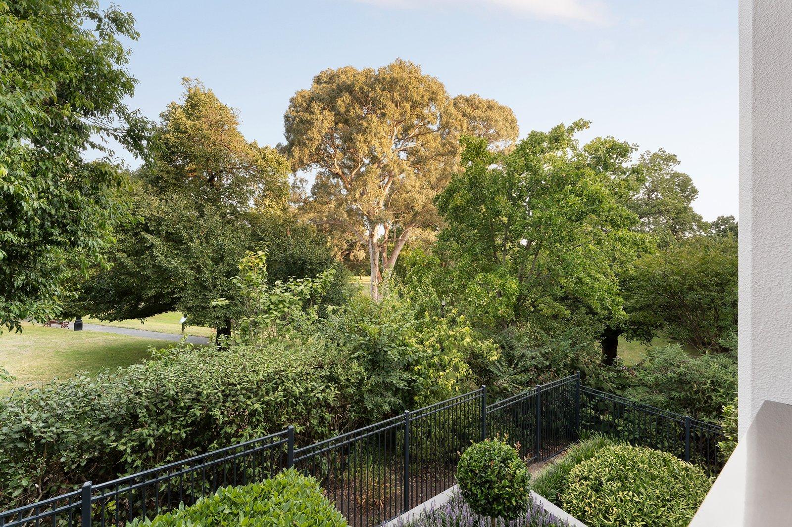 1/188 Canterbury Road, Canterbury, 3126
