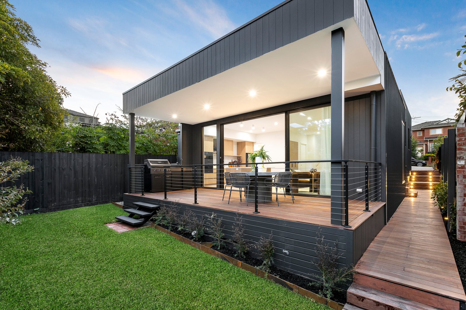 12 Denman Avenue, Glen Iris, 3146