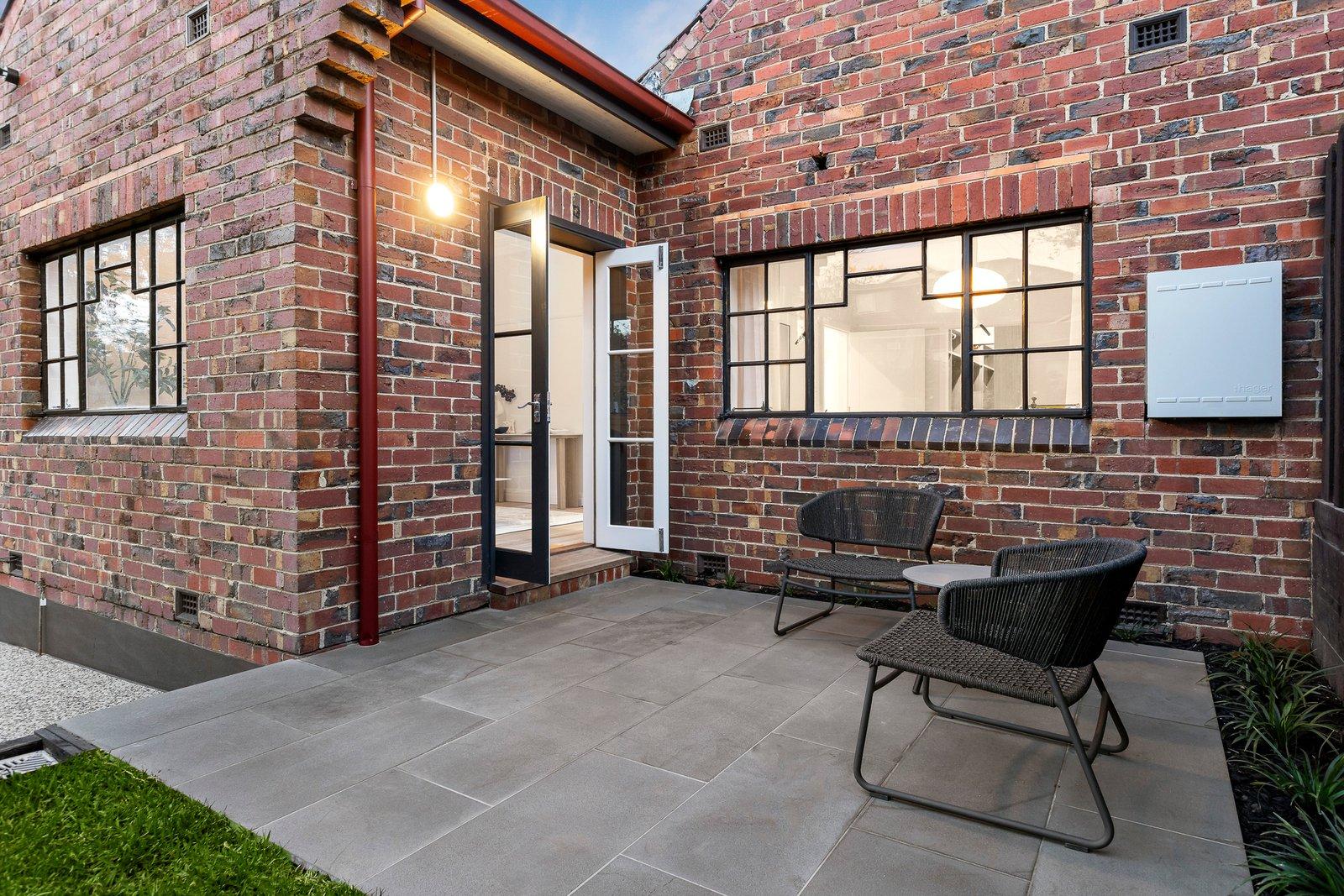 12 Denman Avenue, Glen Iris, 3146