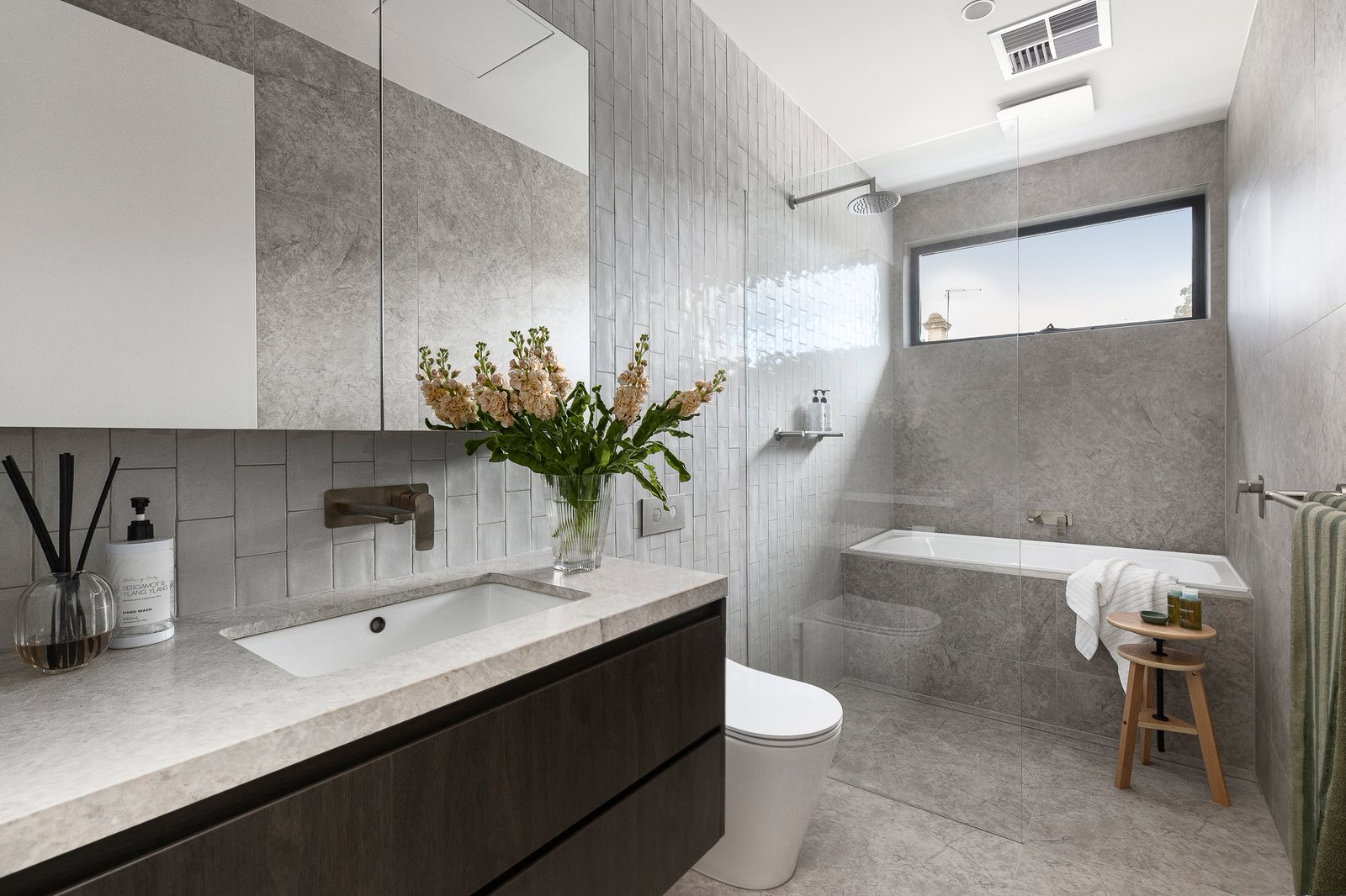1/2 Fordham Avenue, Camberwell, 3124