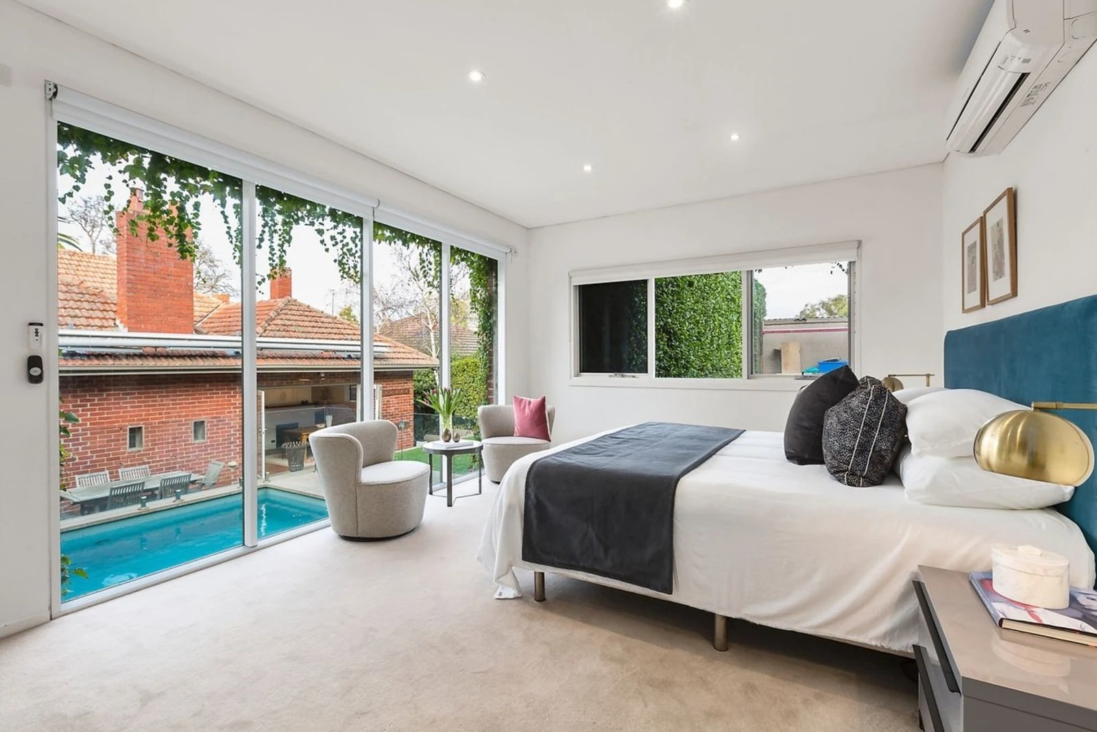 12 Milton Parade, Malvern, 3144