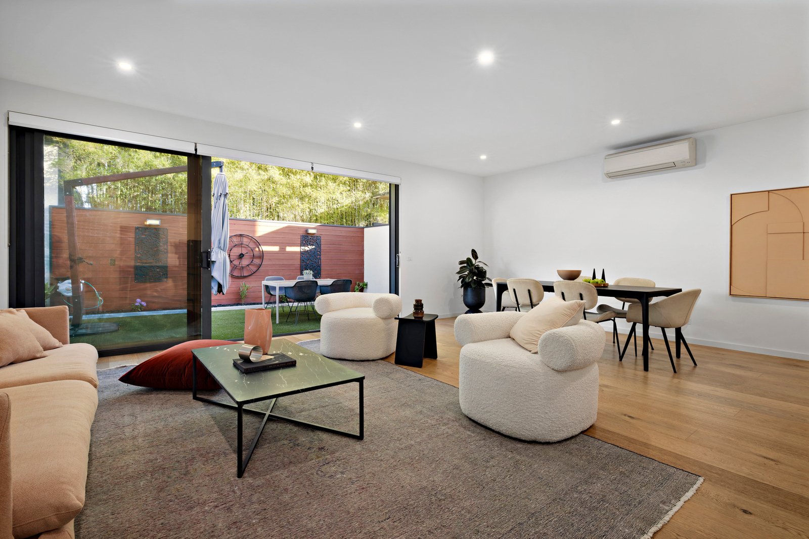 12 Nelson Street, Port Melbourne, 3207