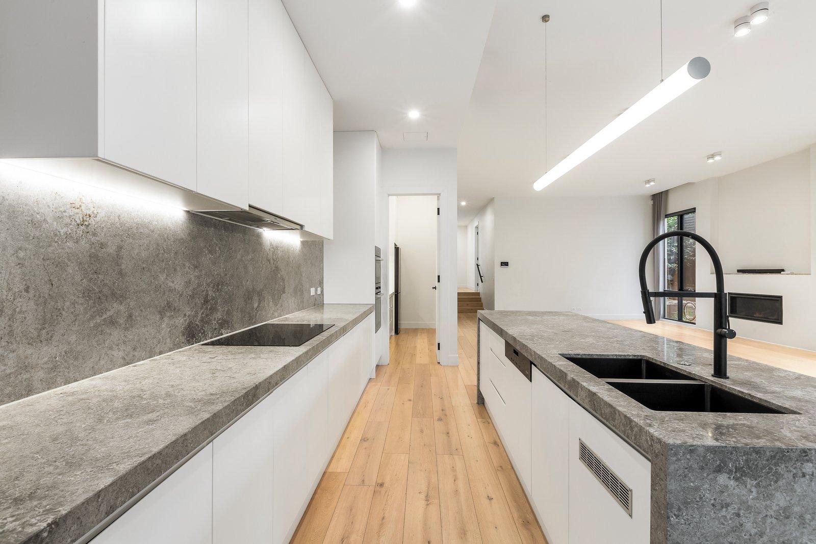 1/2 Peak Street, Malvern East, 3145