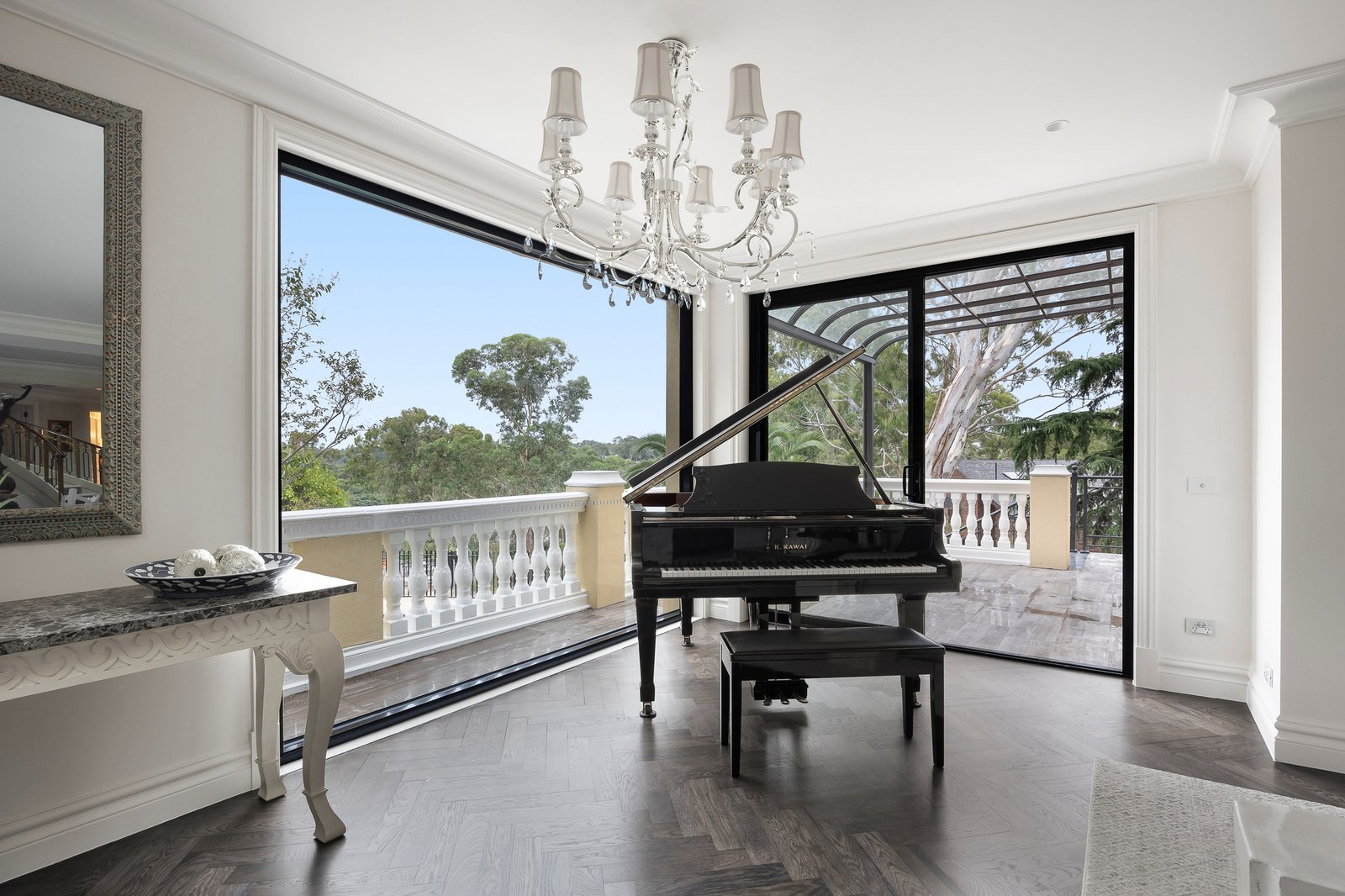 12 Raheen Drive, Kew, 3101