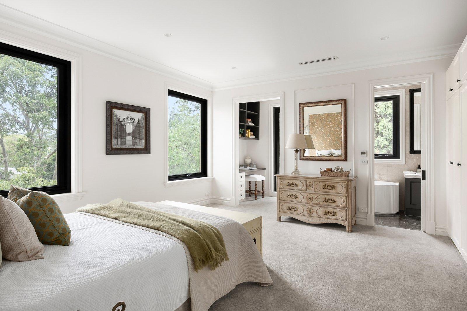 12 Raheen Drive, Kew, 3101