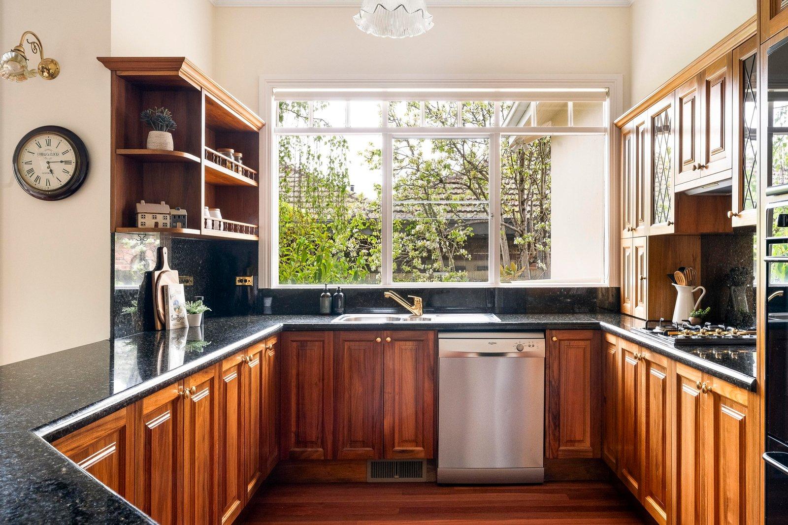 12 Walsh Street, Deepdene, 3103