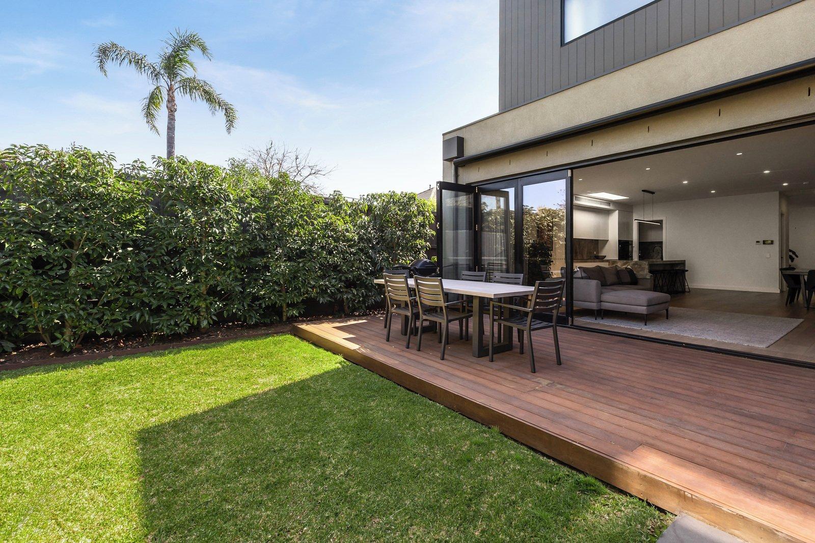 1/2 Wilson Street, Glen Iris, 3146
