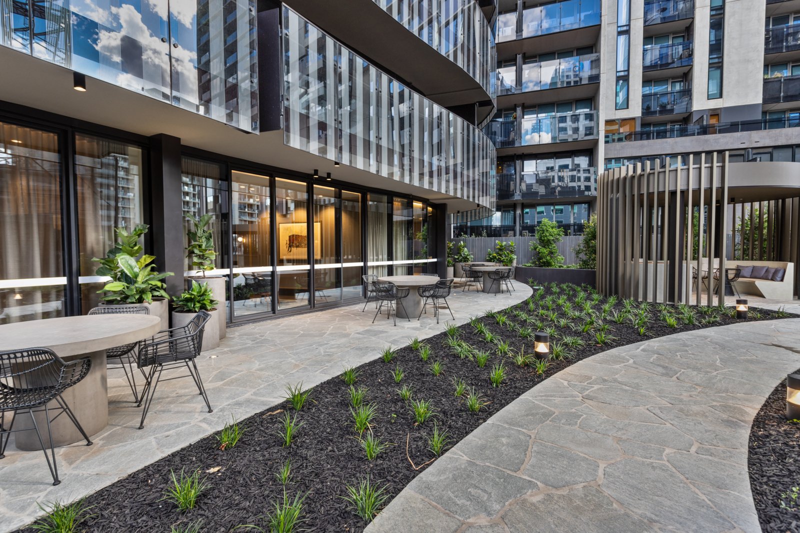 1204/1 Almeida Crescent, South Yarra, 3141
