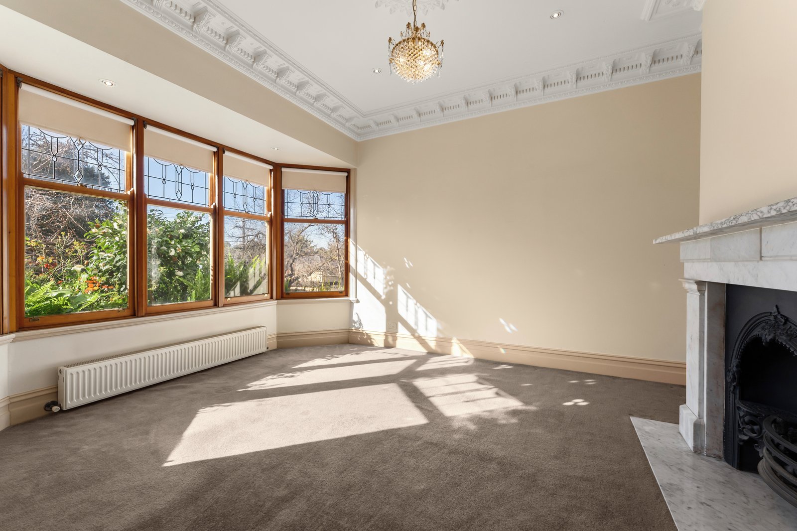 1/211 Highfield Road, Camberwell, 3124