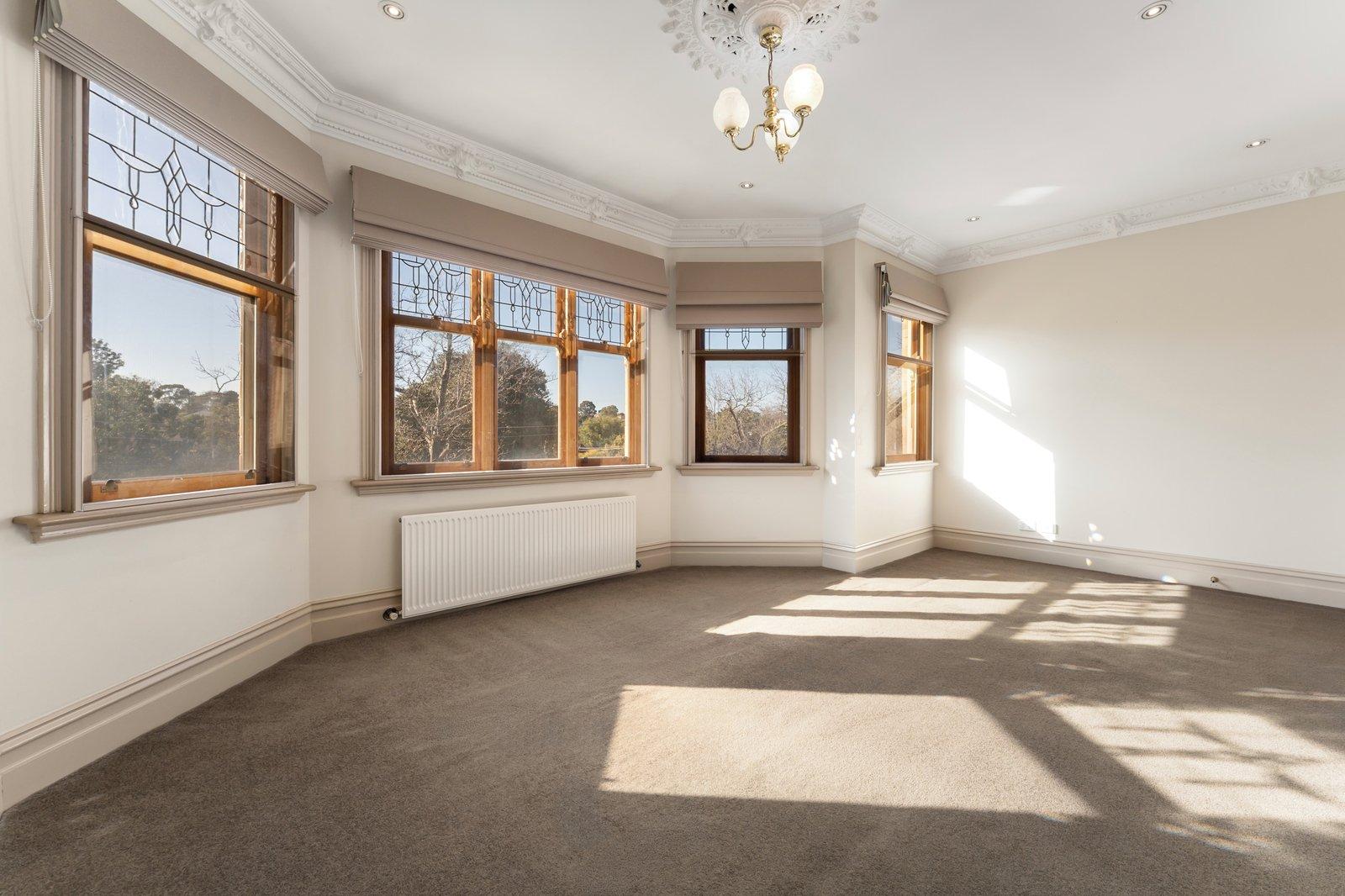 1/211 Highfield Road, Camberwell, 3124