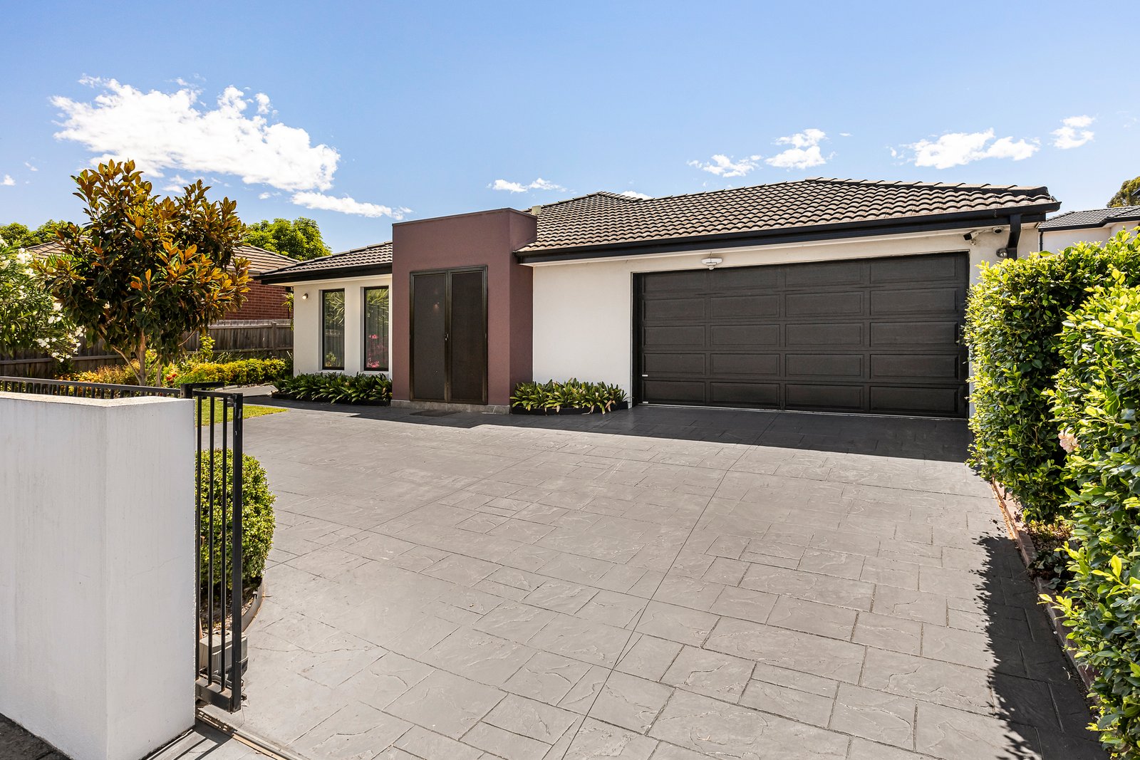 123 Waverley Road, Chadstone, 3148