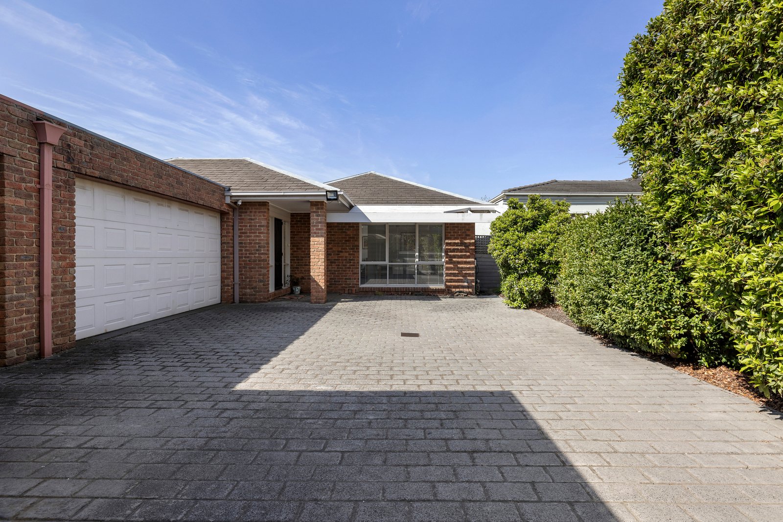 1&2/6 Victoria Street, Brighton, 3186