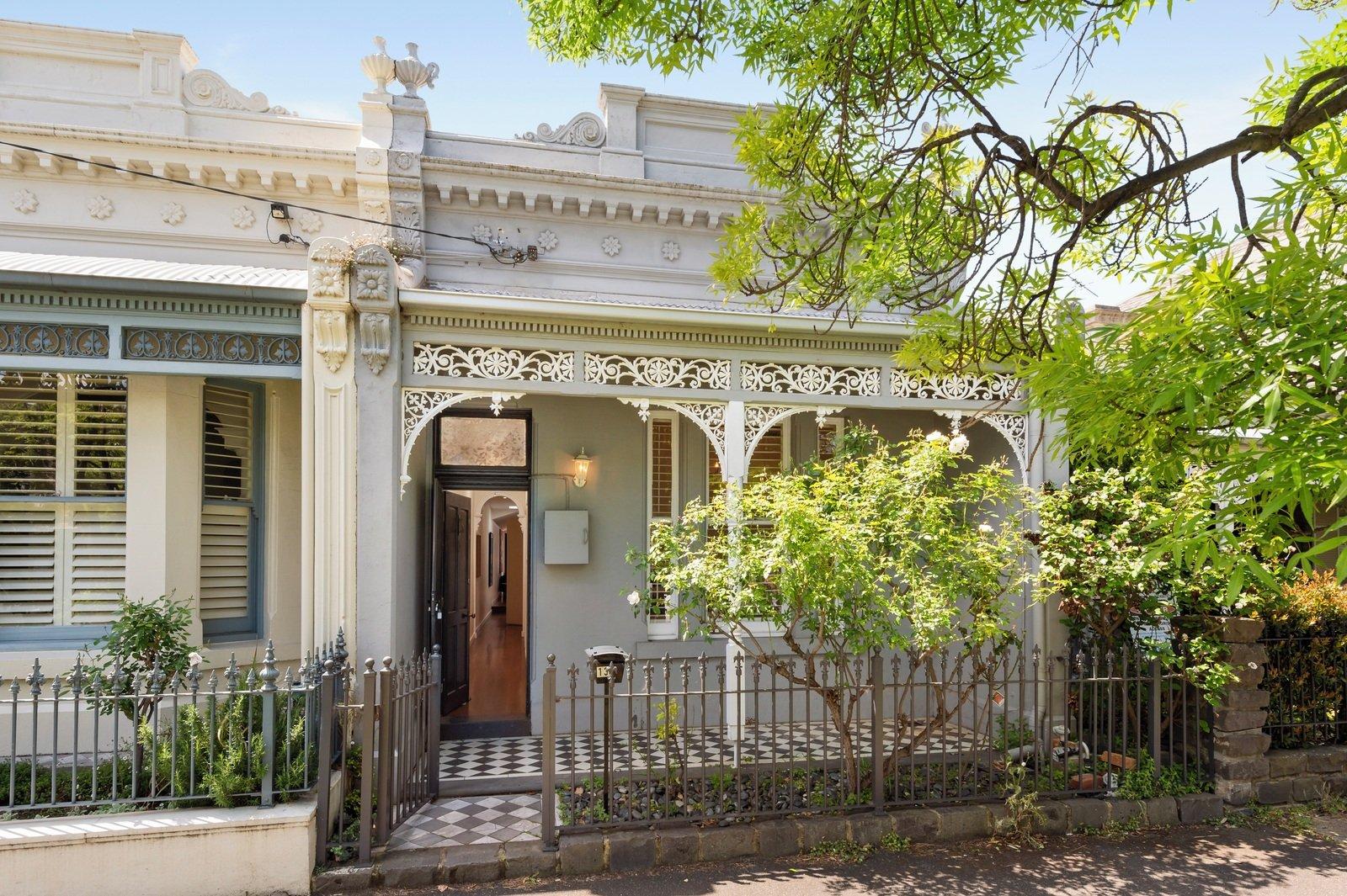 13 Cardigan Place, Albert Park, 3206