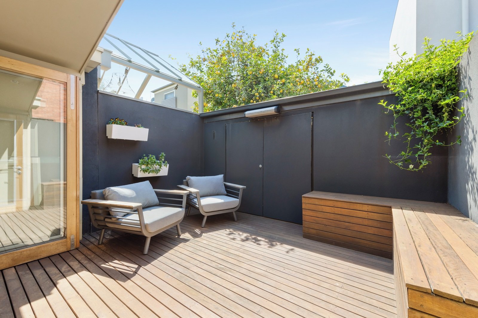 13 Cardigan Place, Albert Park, 3206