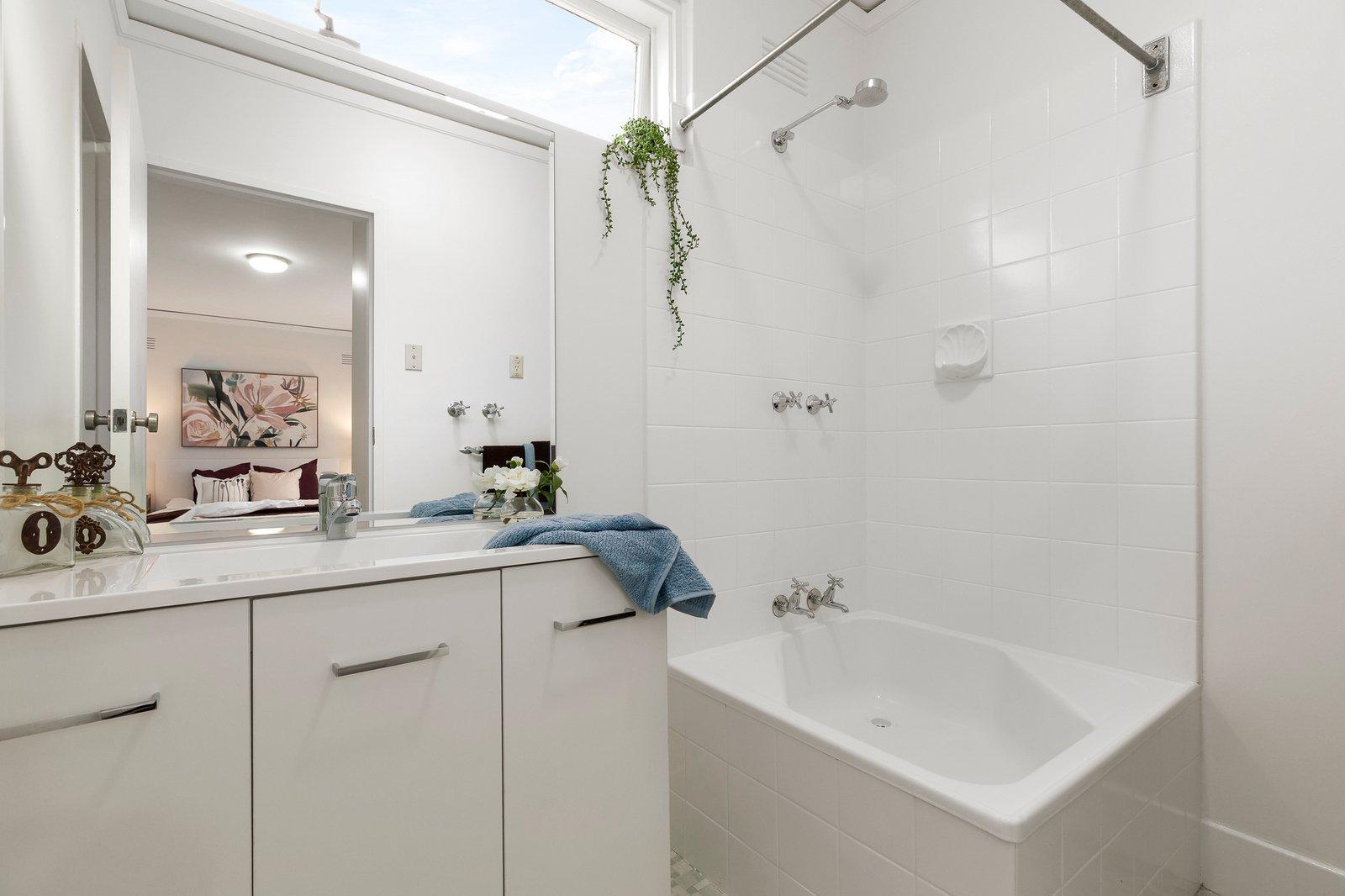 1/3 Dunoon Street, Murrumbeena, 3163