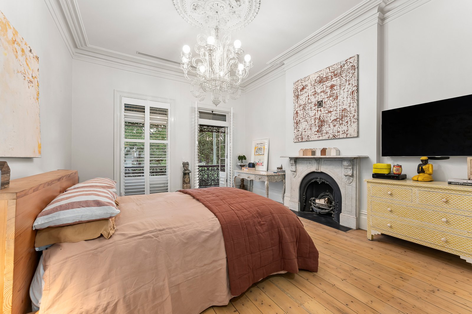 13 Ellesmere Road, Prahran, 3181