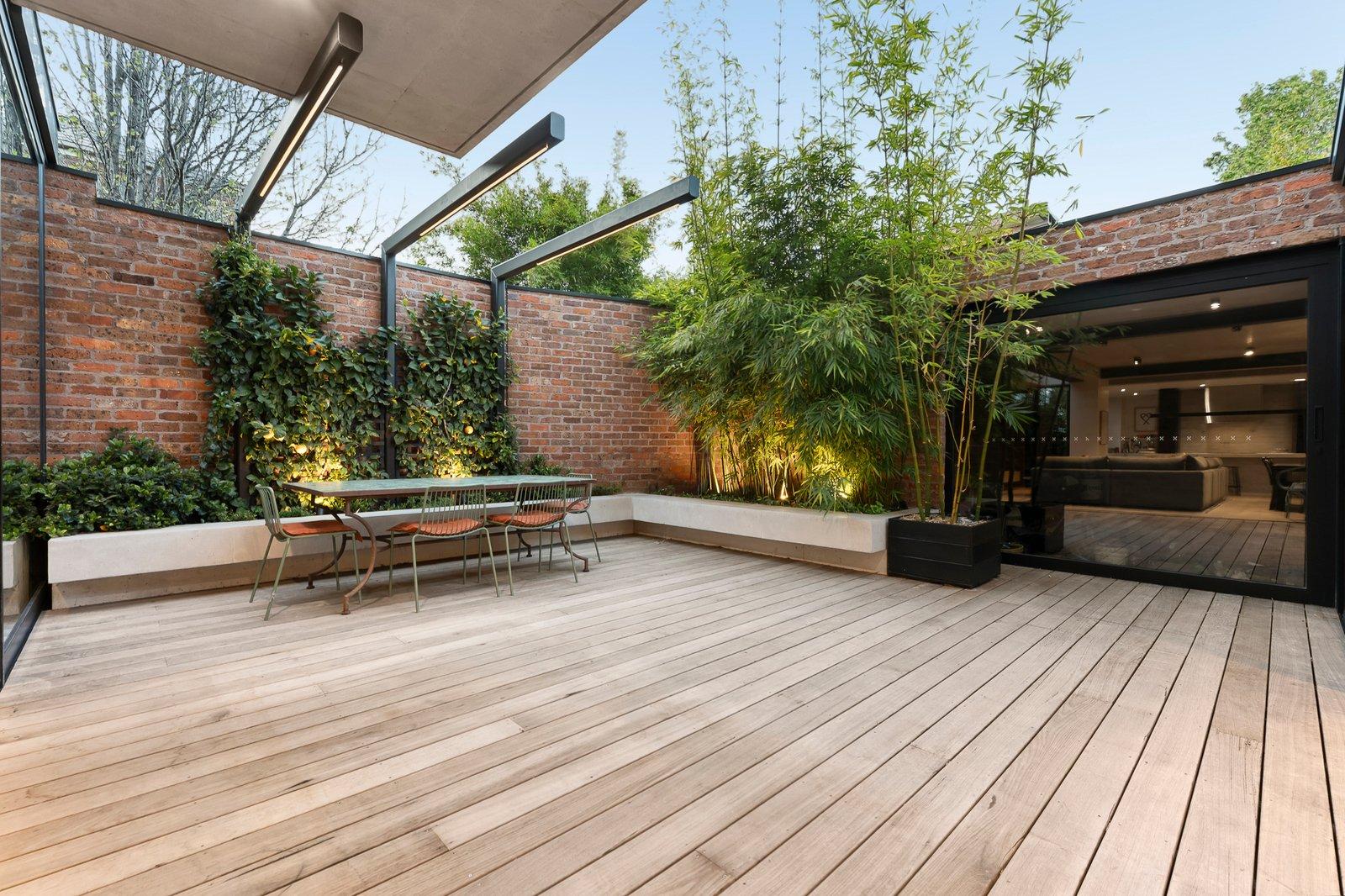 13 Ellesmere Road, Prahran, 3181