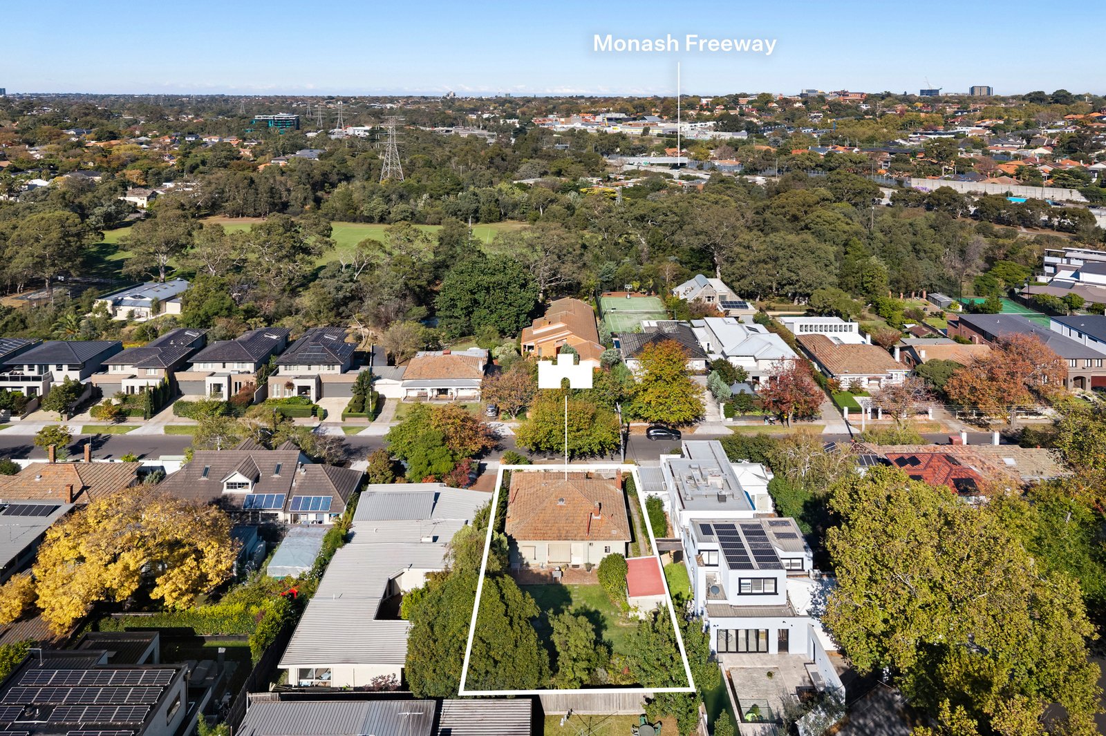 13 Great Valley Road, Glen Iris, 3146