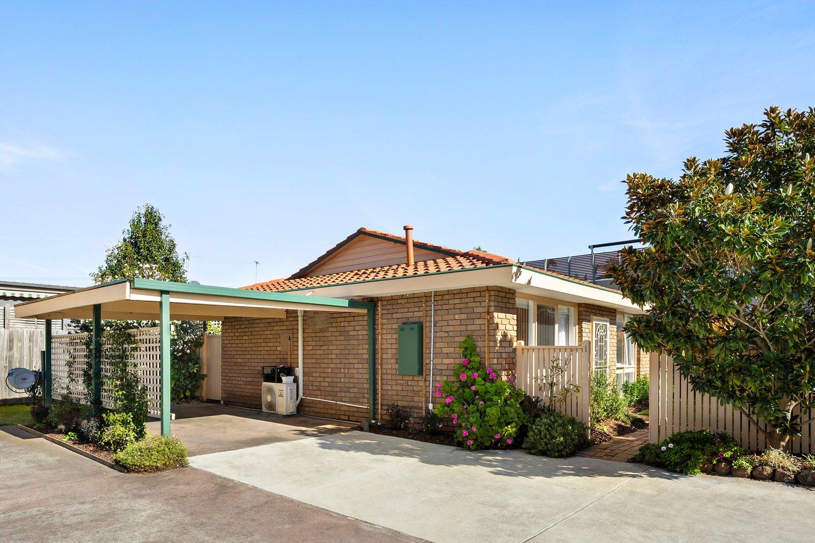 1/3 Kuranga Court, Mornington, 3931