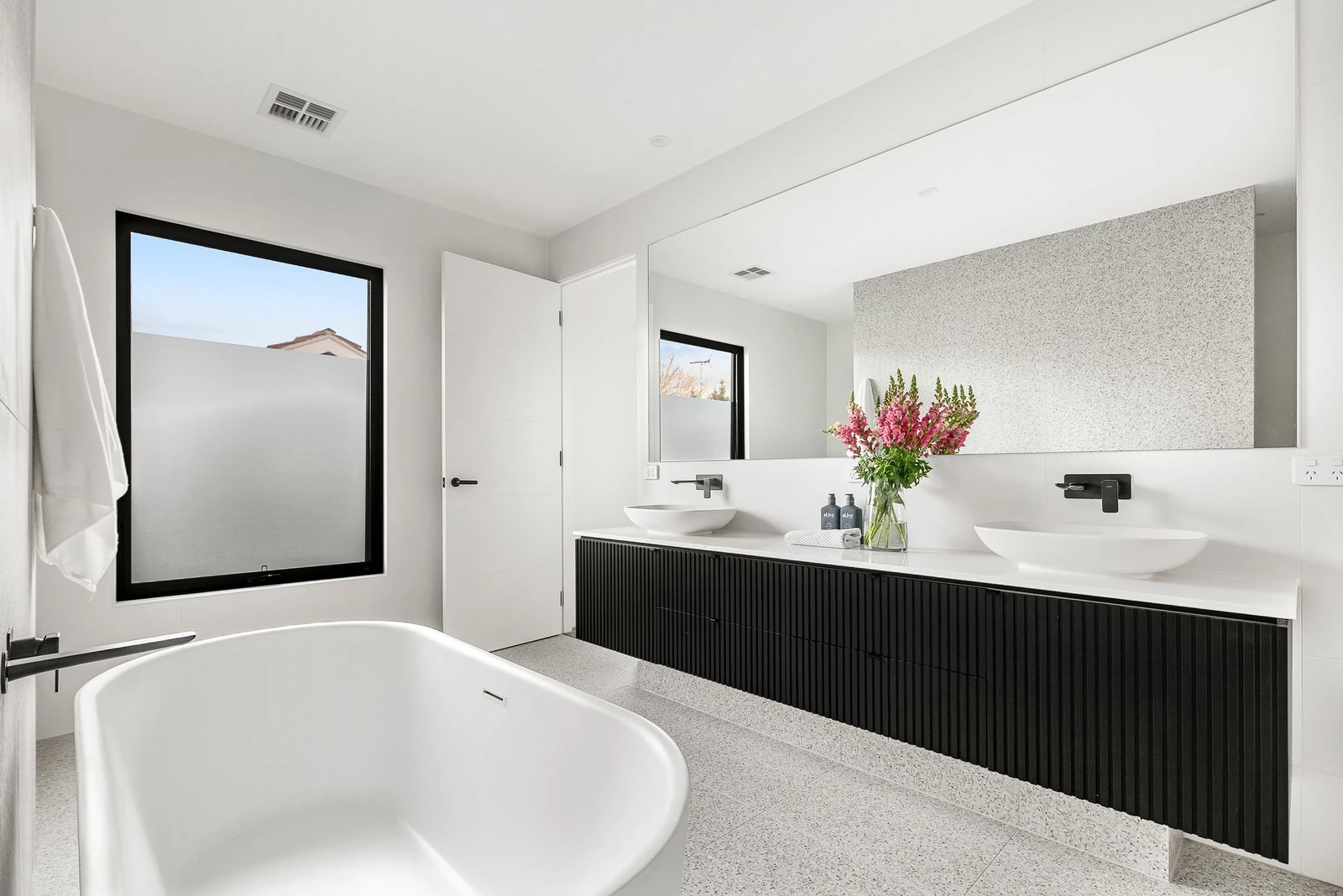 13 Laxdale Road, Camberwell, 3124
