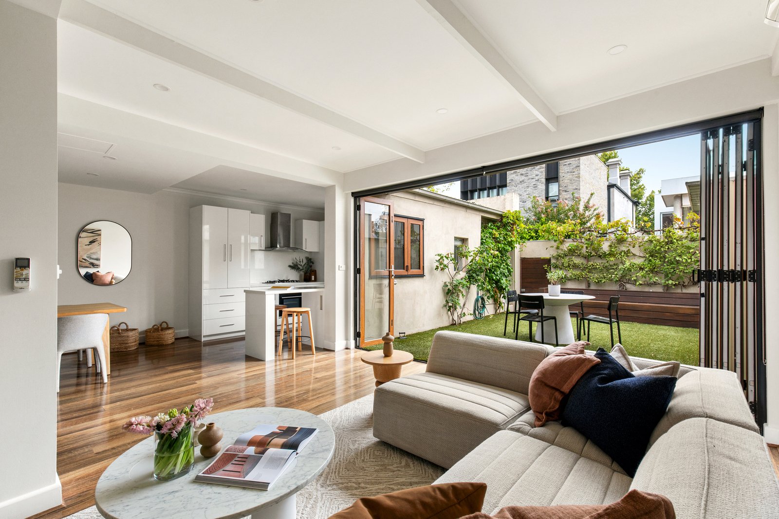 13 Madden Street, Albert Park, 3206