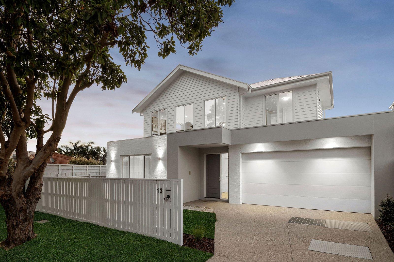 13 Pine Avenue, Mornington, 3931