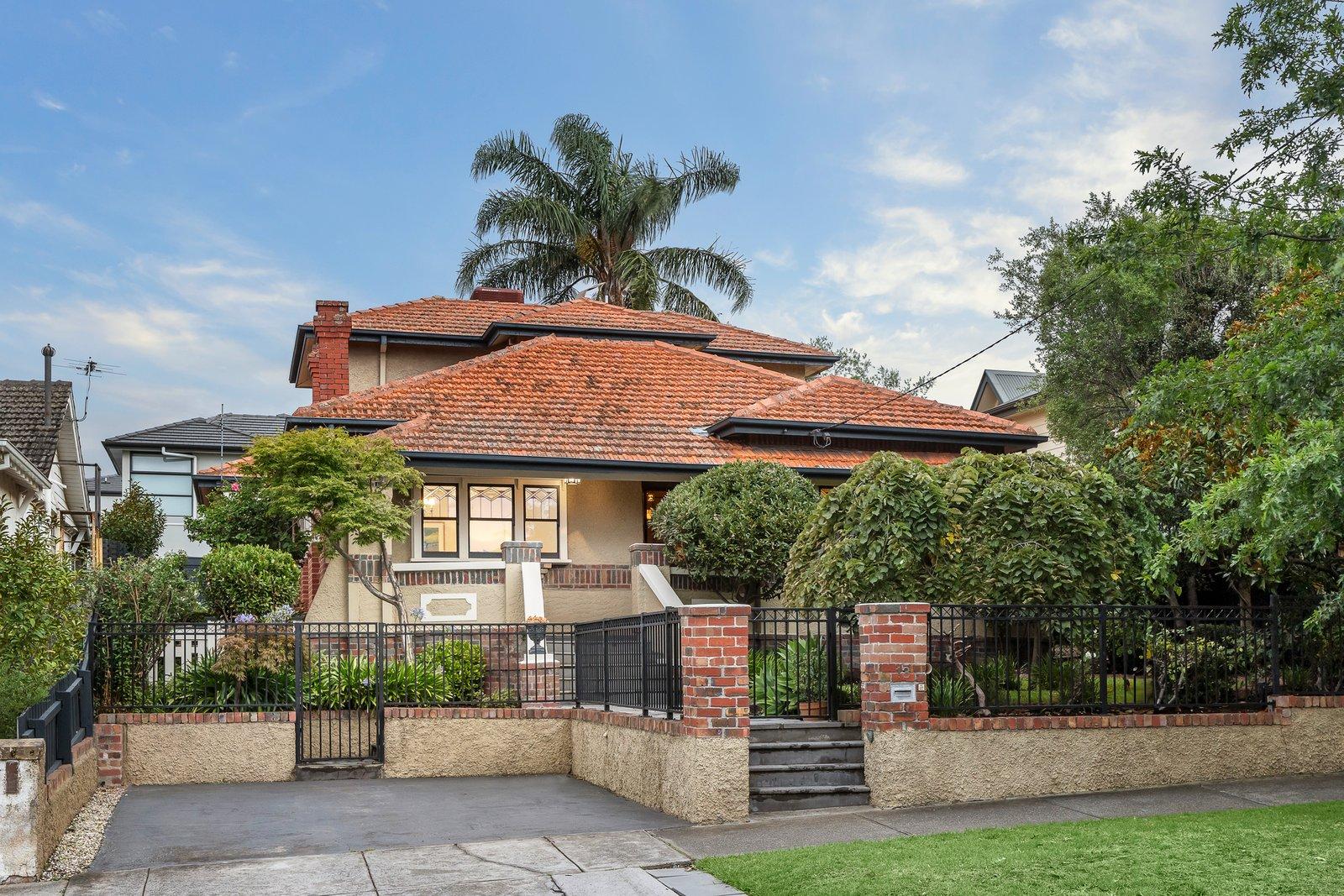13 Summerhill Road, Glen Iris, 3146