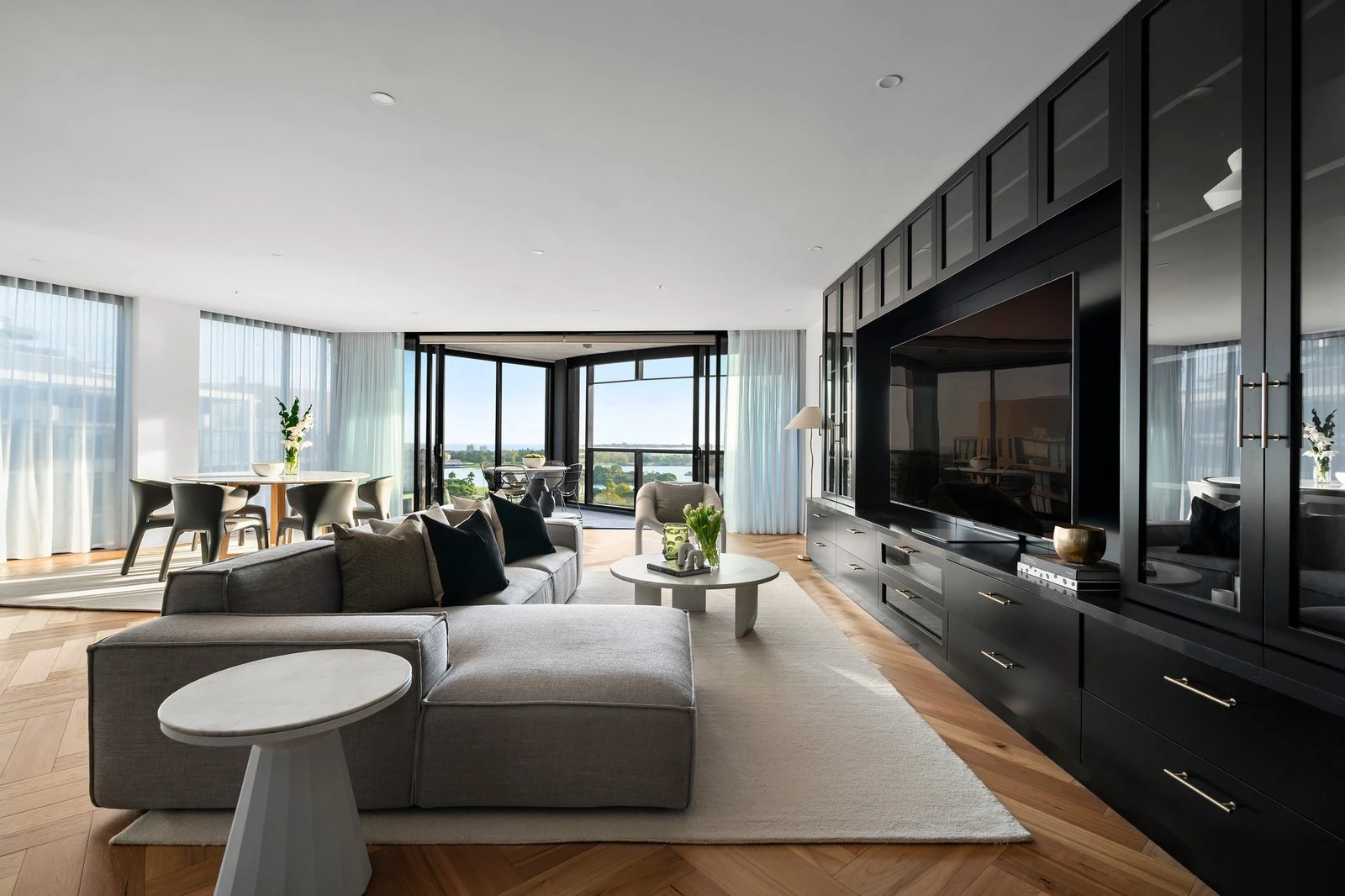 1302/454 St Kilda Road, Melbourne, 3004