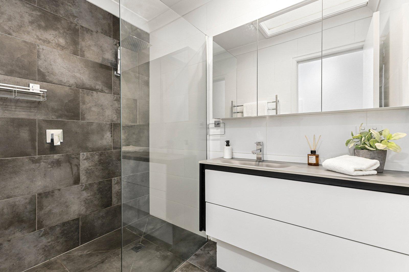 1/35 Brinsley Road, Camberwell, 3124