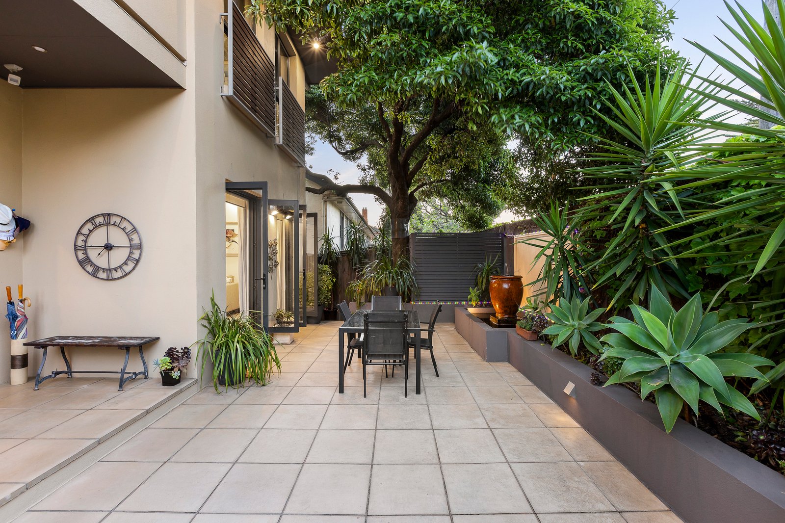 1/38 Riversdale Road, Hawthorn, 3122