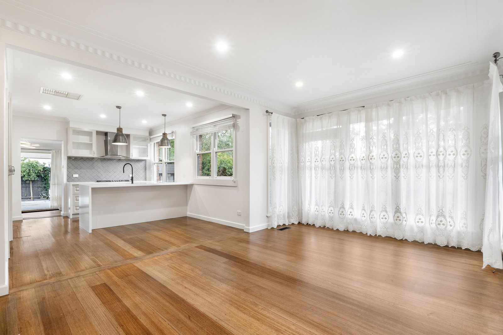 1389 Burke Road, Kew East, 3102