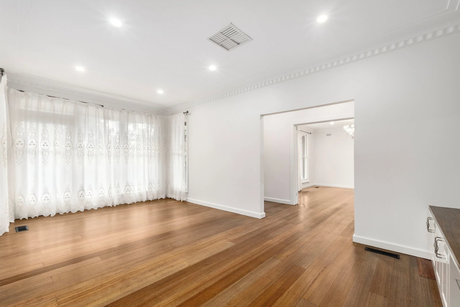 1389 Burke Road, Kew East, 3102