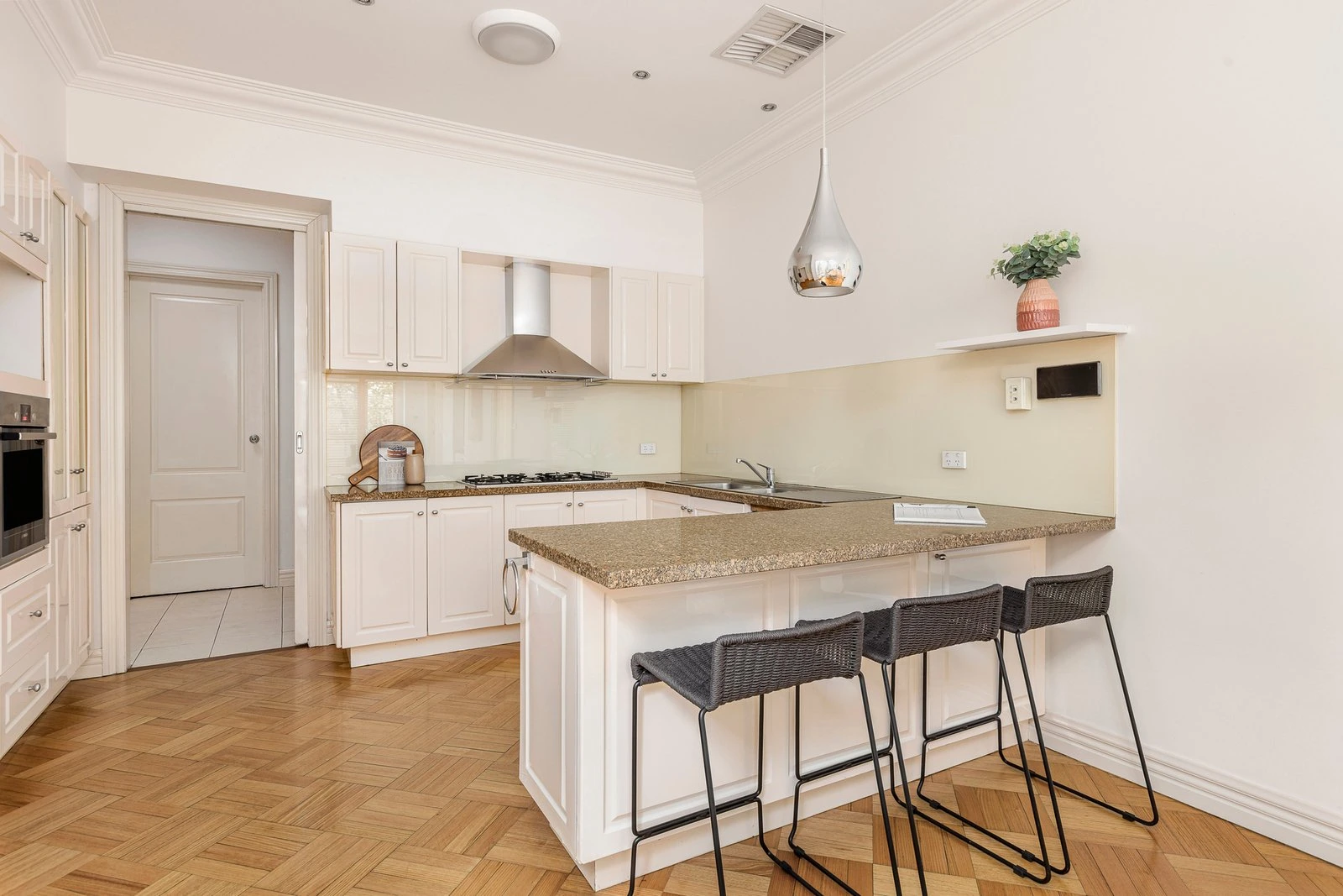 1/39 Callantina Road, Hawthorn, 3122