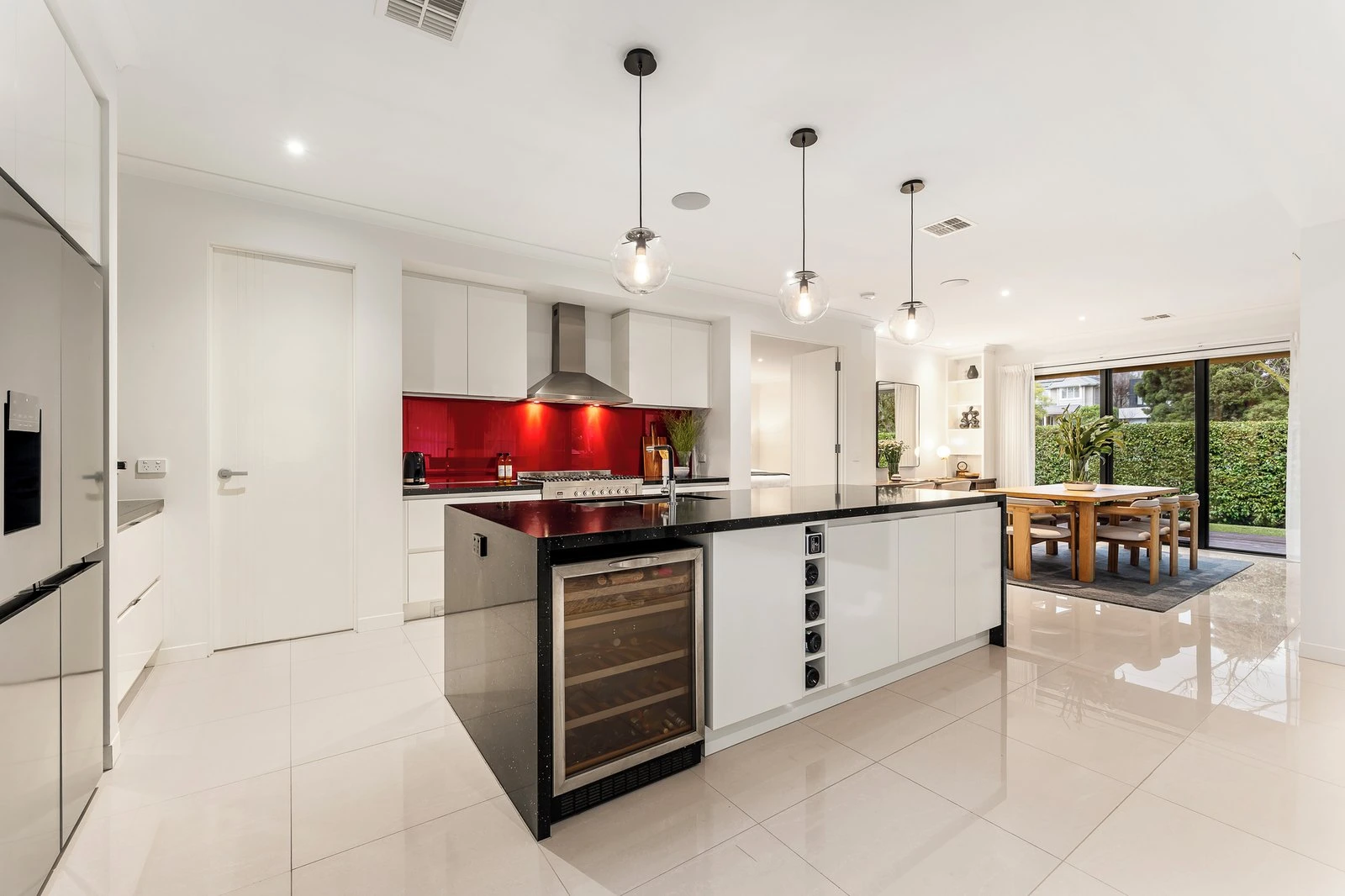 14 Dixon Street, Glen Iris, 3146