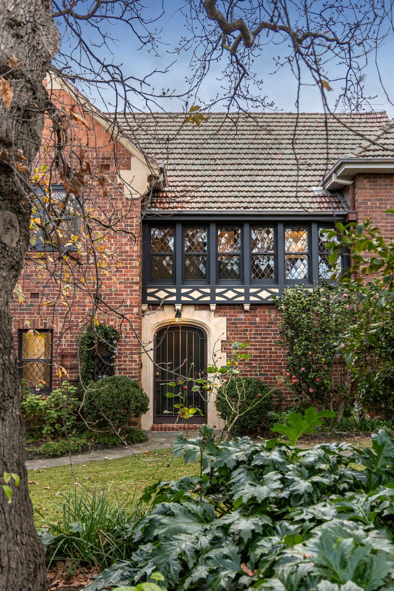 14 Glenroy Road, Hawthorn, 3122