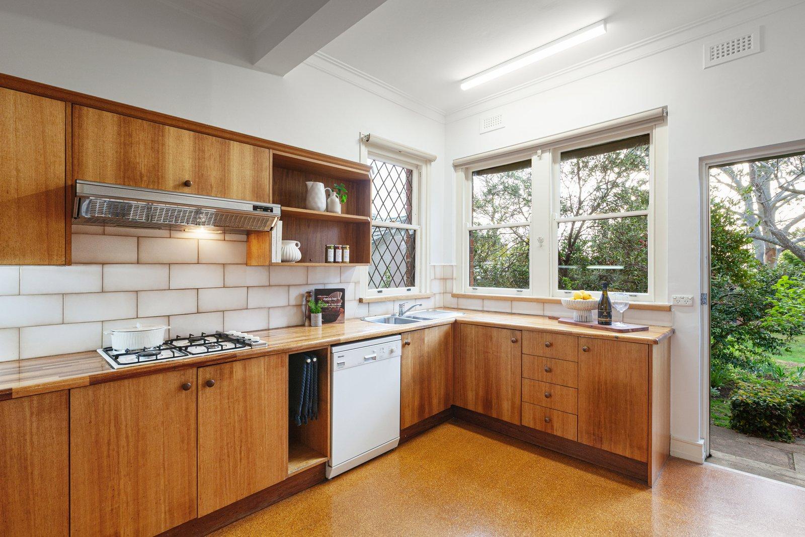 14 Glenroy Road, Hawthorn, 3122