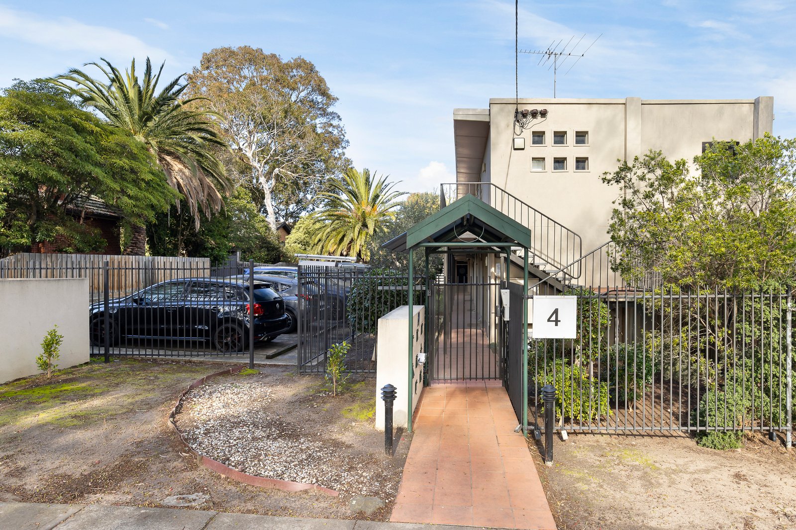 1/4 Kent Street, Glen Iris, 3146