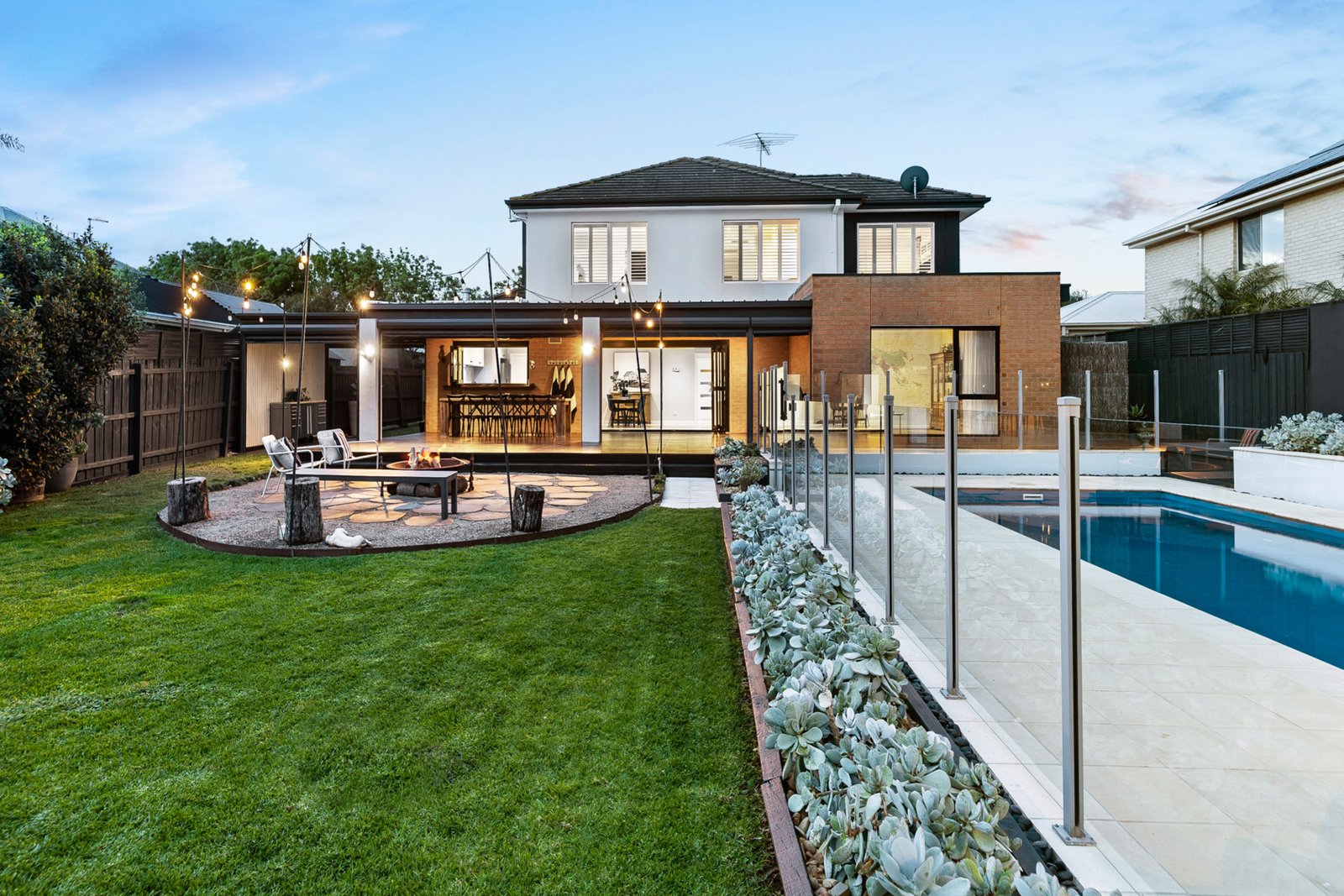 14 Lucas Place, Mornington, 3931