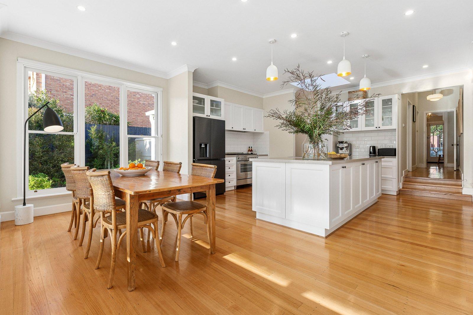 14 Mont Iris Avenue, Glen Iris, 3146
