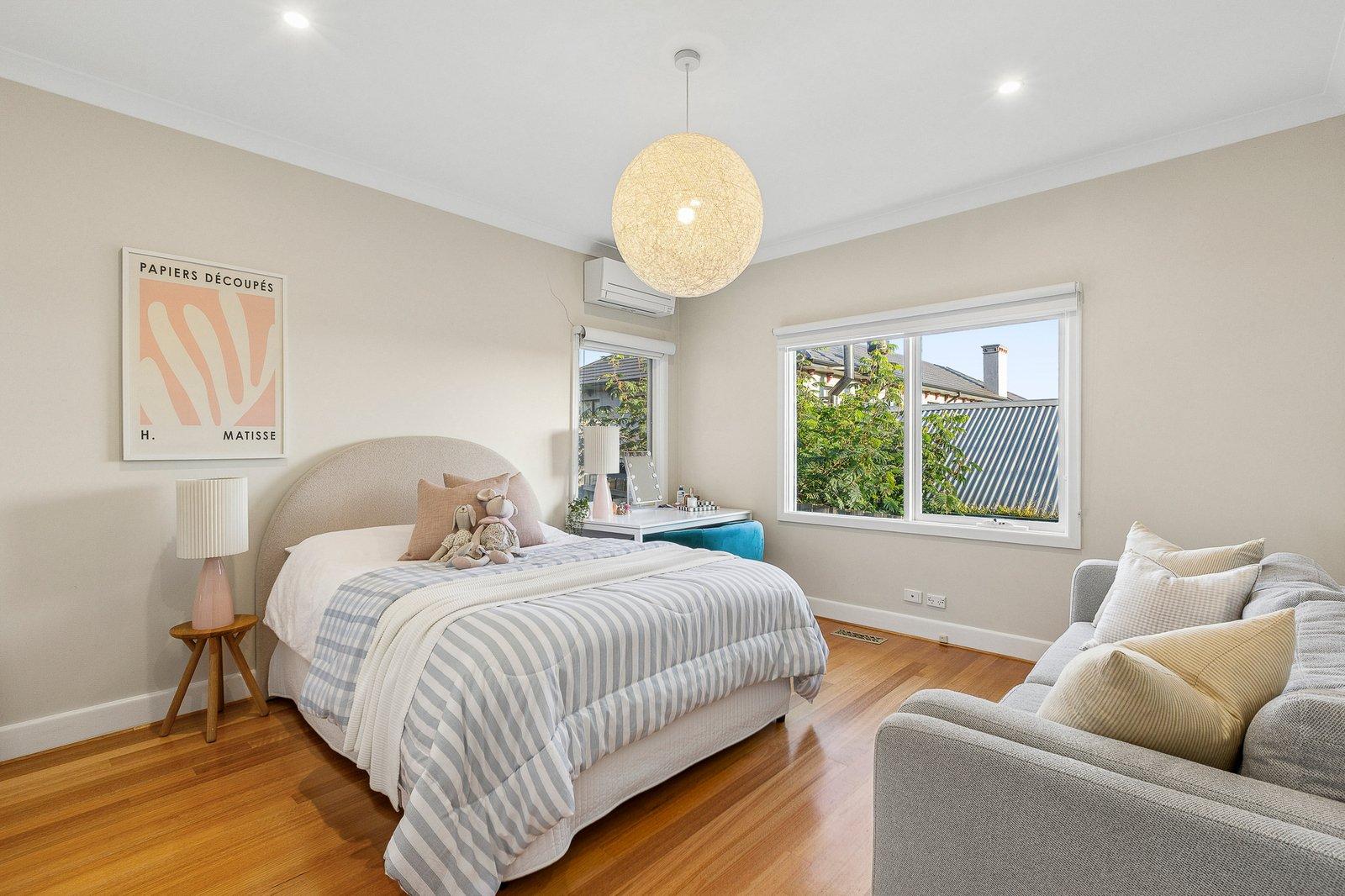 14 Mont Iris Avenue, Glen Iris, 3146