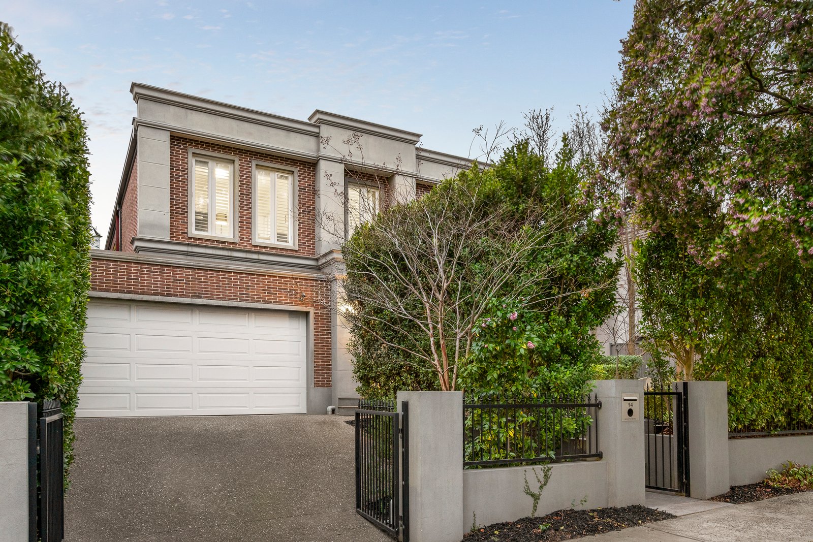 14 Samarinda Avenue, Ashburton, 3147