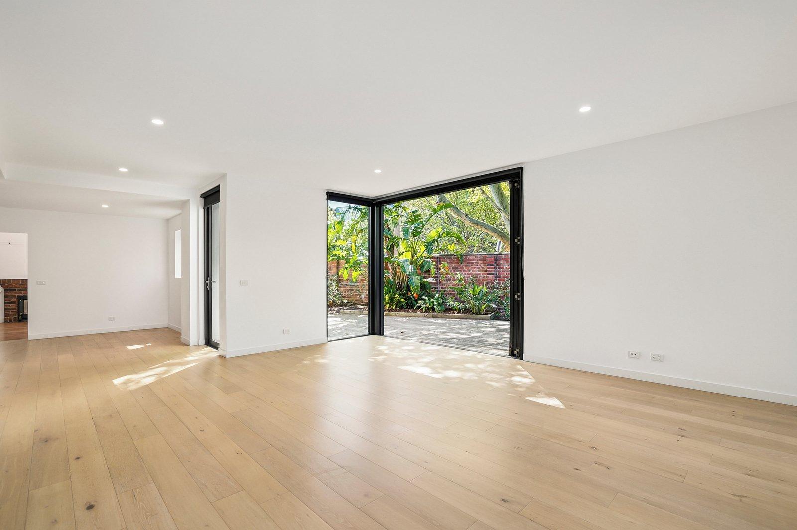 14 Southward Avenue, Port Melbourne, 3207