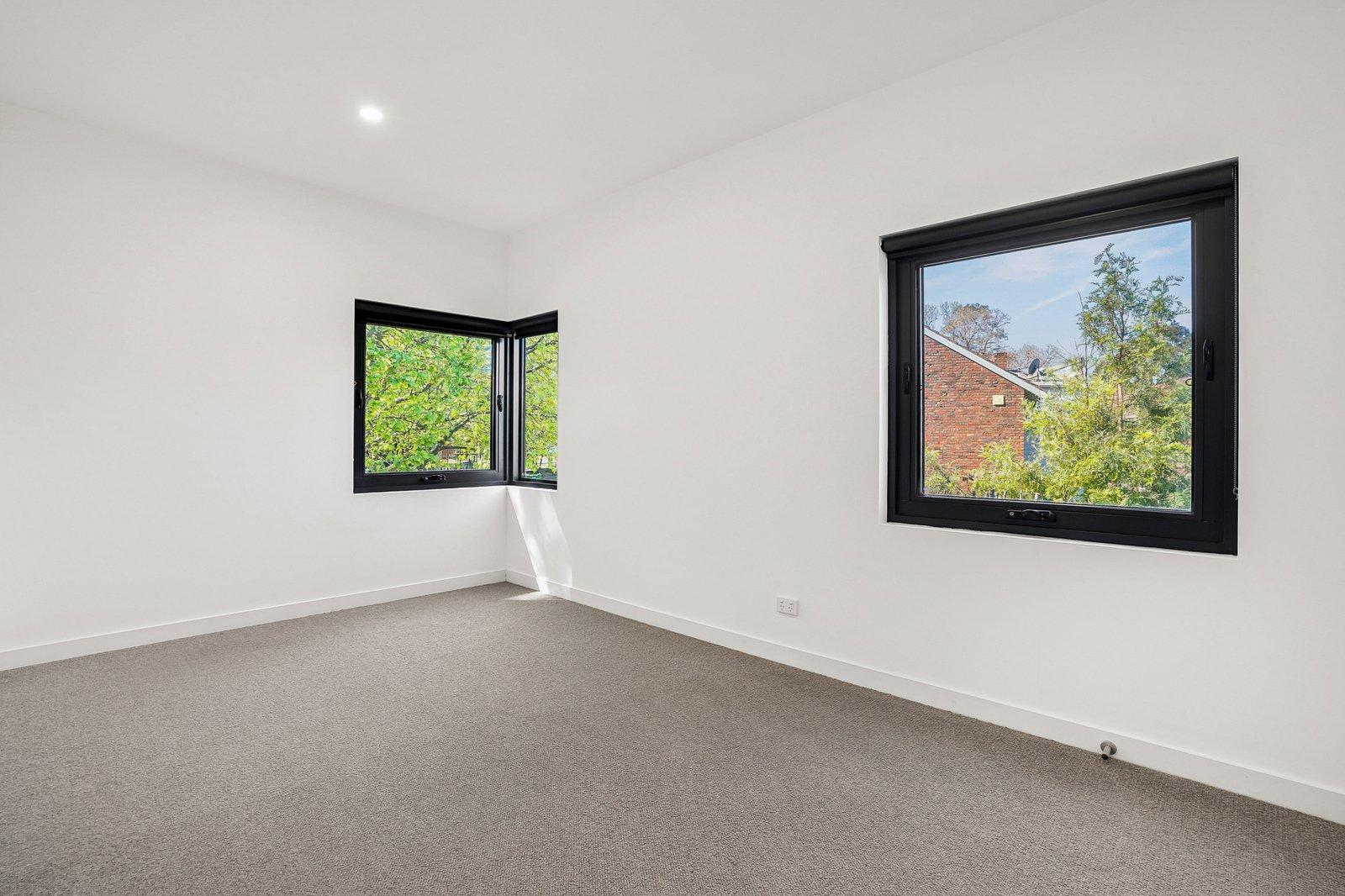 14 Southward Avenue, Port Melbourne, 3207
