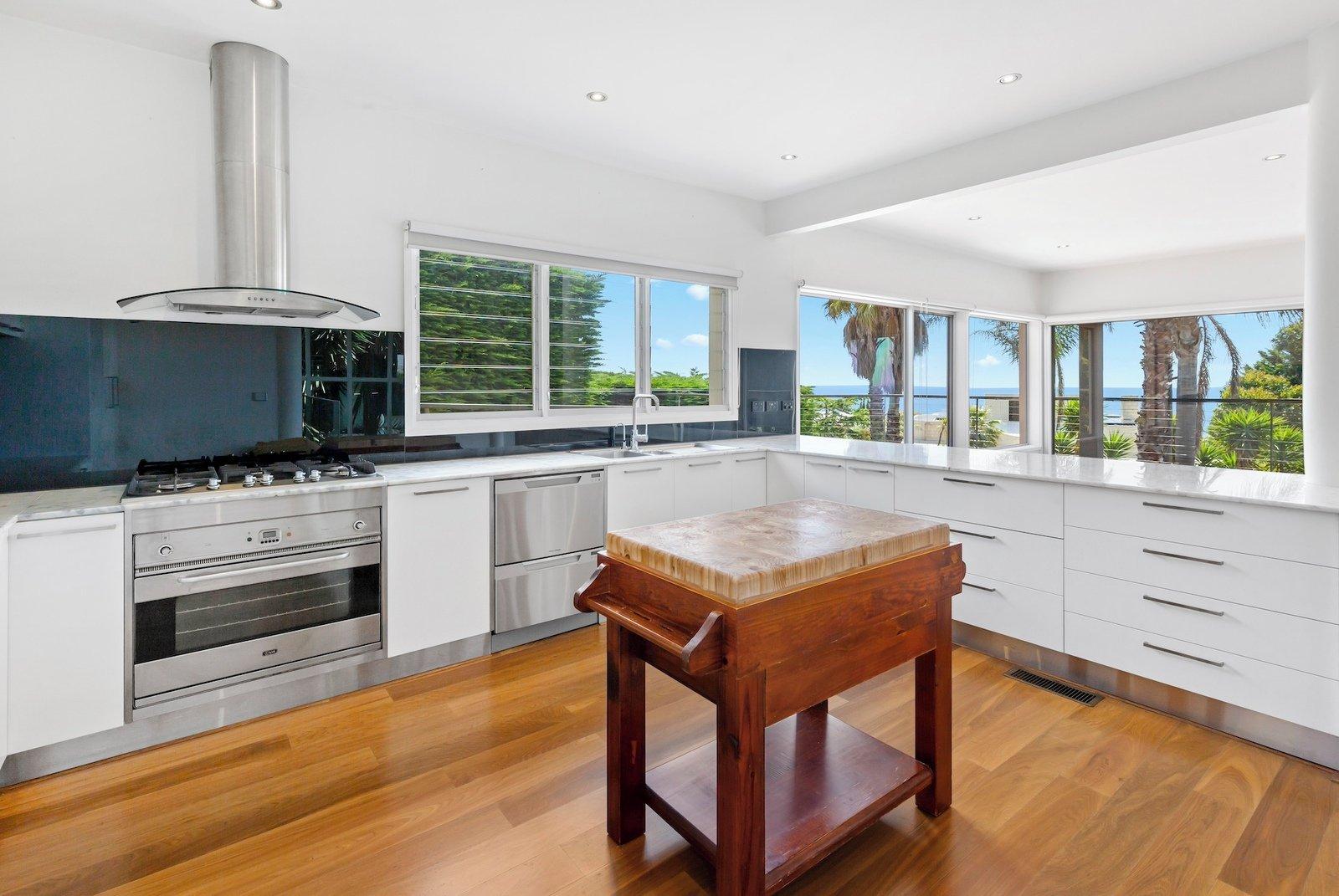 14 Tourello Road, Mount Eliza, 3930