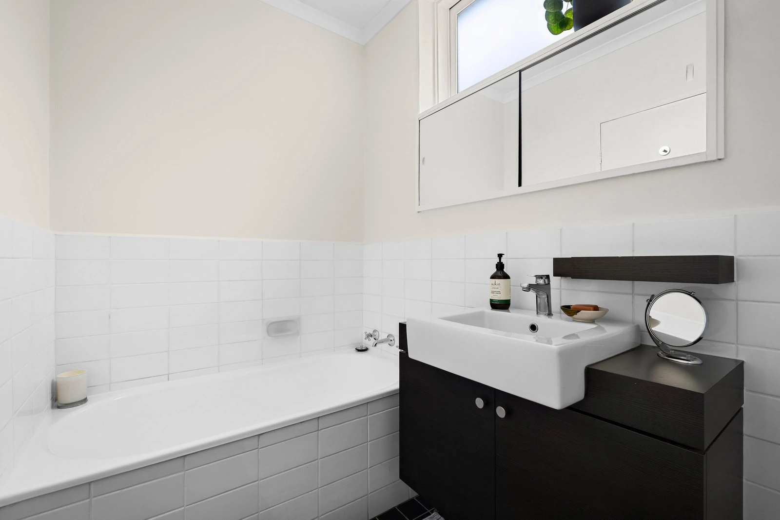 14/15 Milton Street, Elwood, 3184