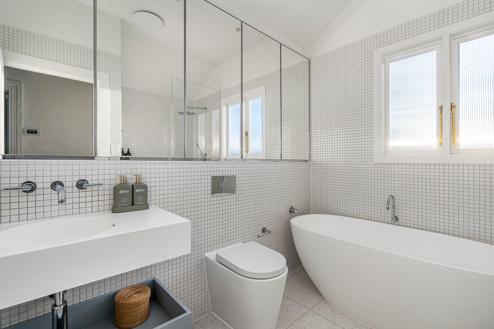 15 Albany Crescent, Surrey Hills, 3127